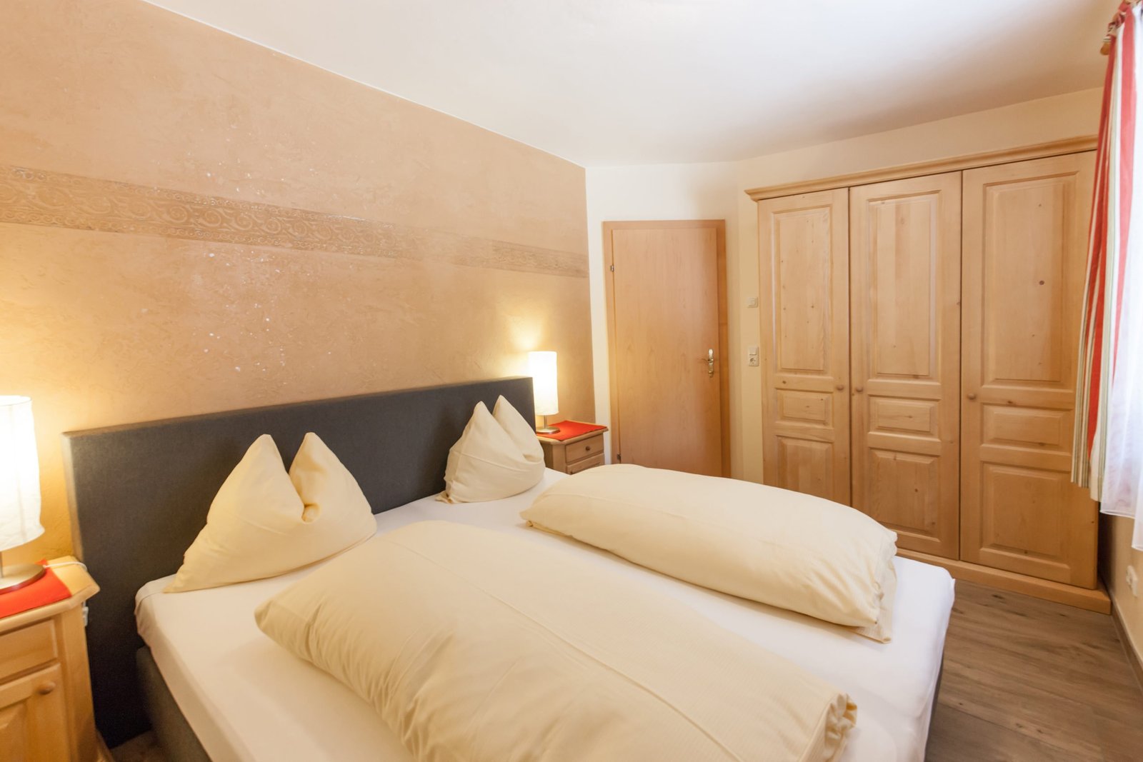 Aparthotel Amadeus Appartement Schlafzimmer