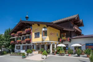 Noichl's Hotel Garni - Zimmer und Suiten in St. Johann in Tirol